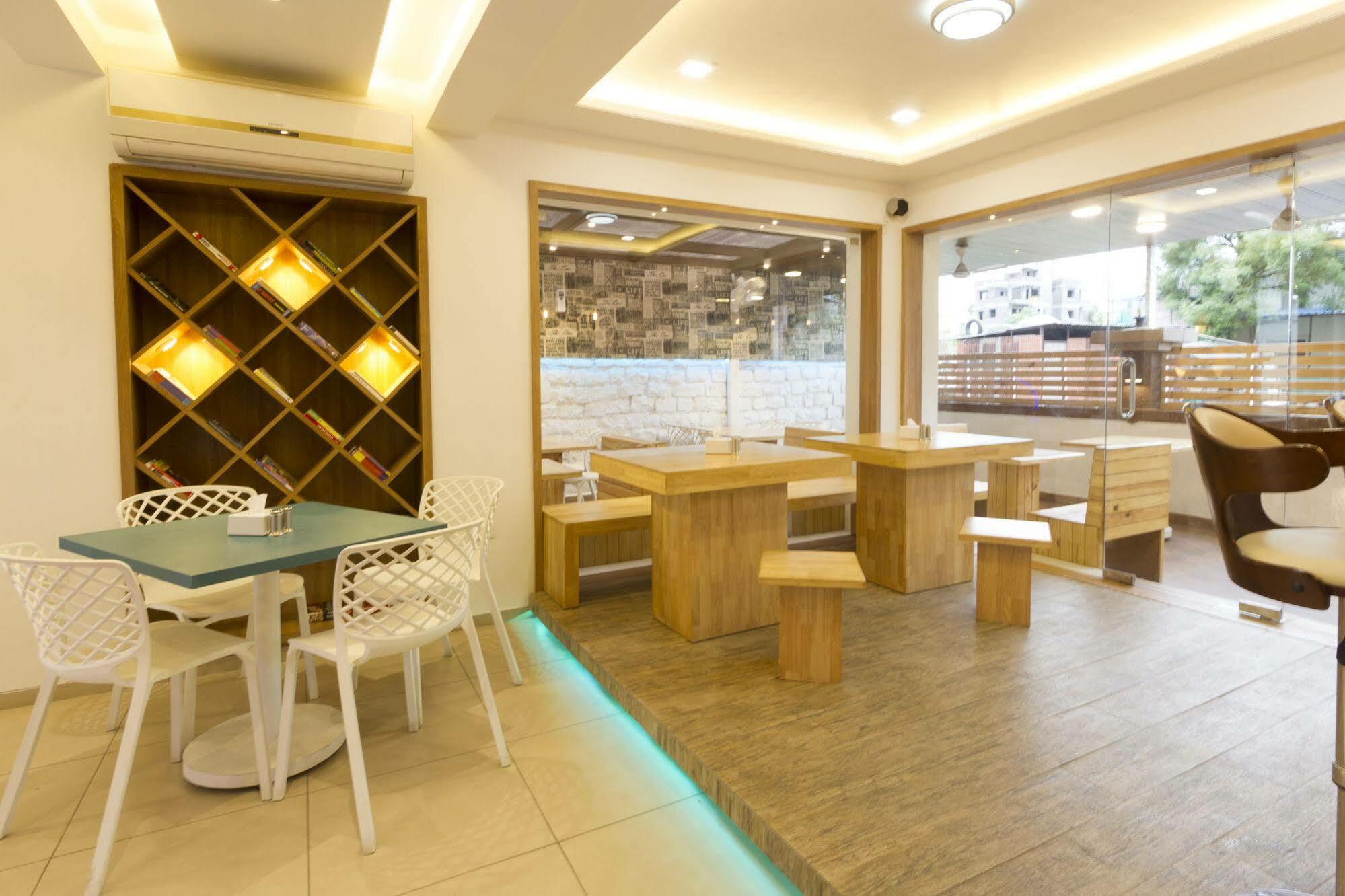 Fabhotel Imperio - Nr Baner Hill Pune Ngoại thất bức ảnh